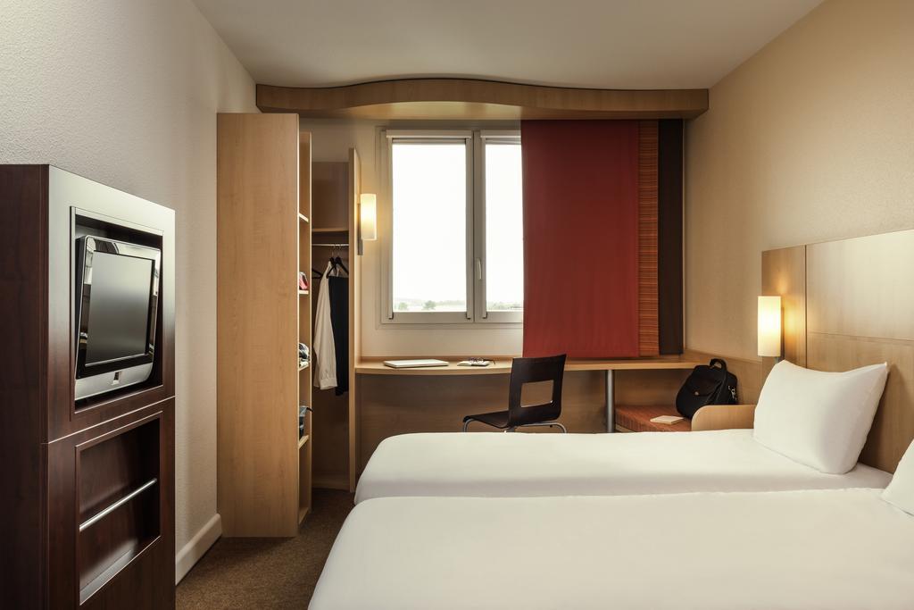 Отель Ibis Le Havre Centre Экстерьер фото
