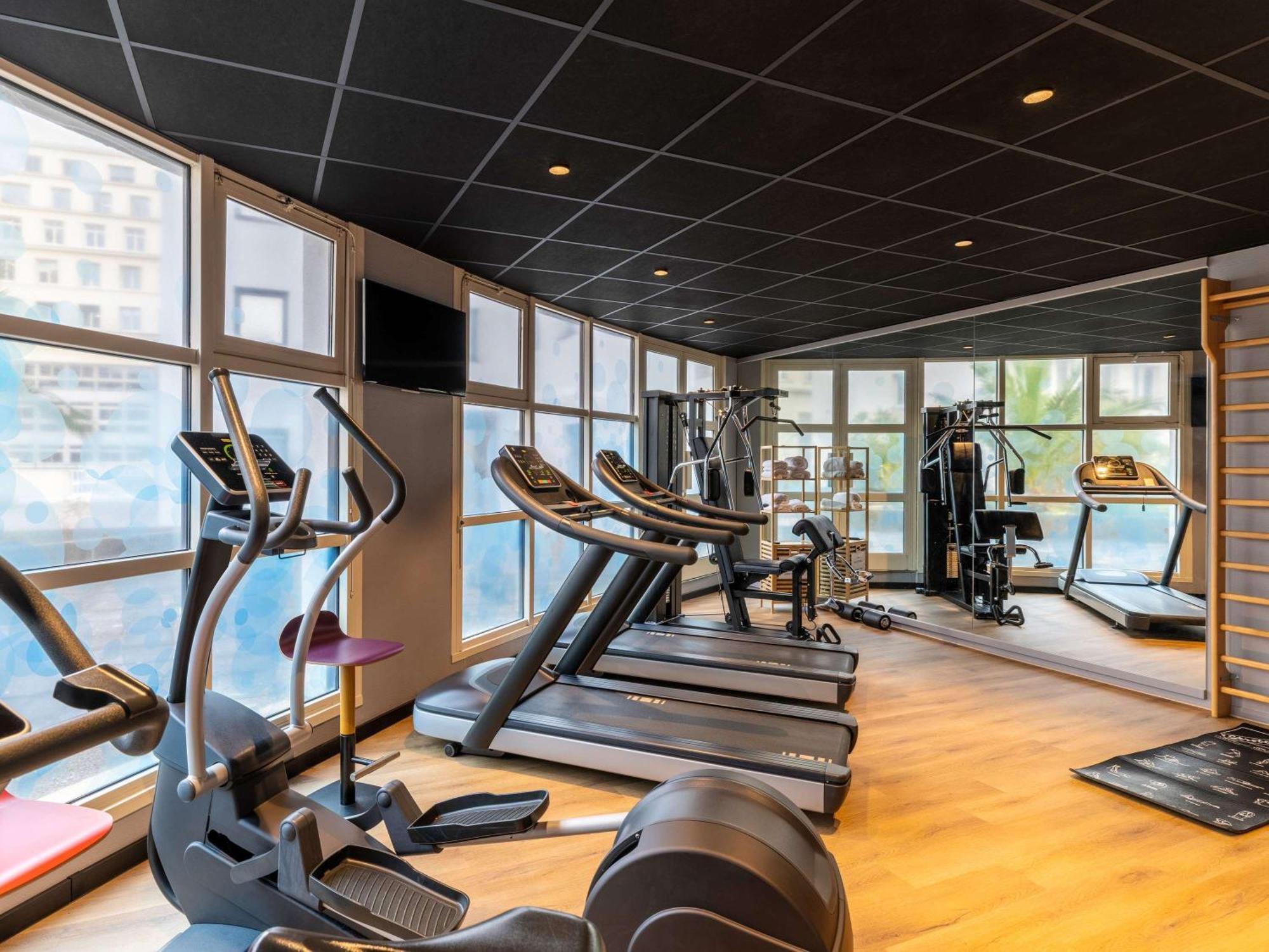 Отель Ibis Le Havre Centre Экстерьер фото